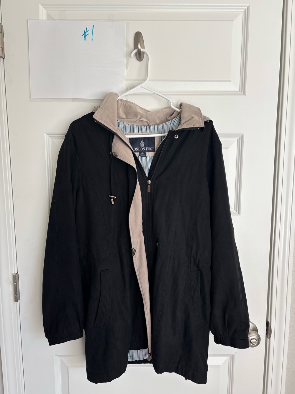 London Fog Women’s Small Hooded Lightweight Jacket Black Tan
